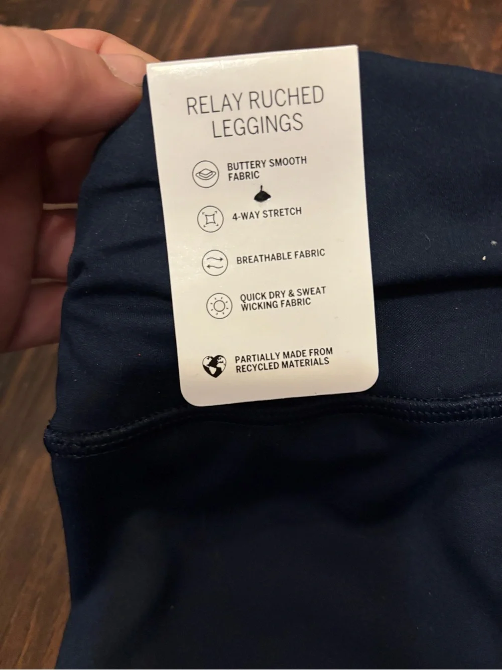 VICTORIAS SECRET PINK RUCHED RELAY LEGGINGS - Picture 7 of 8